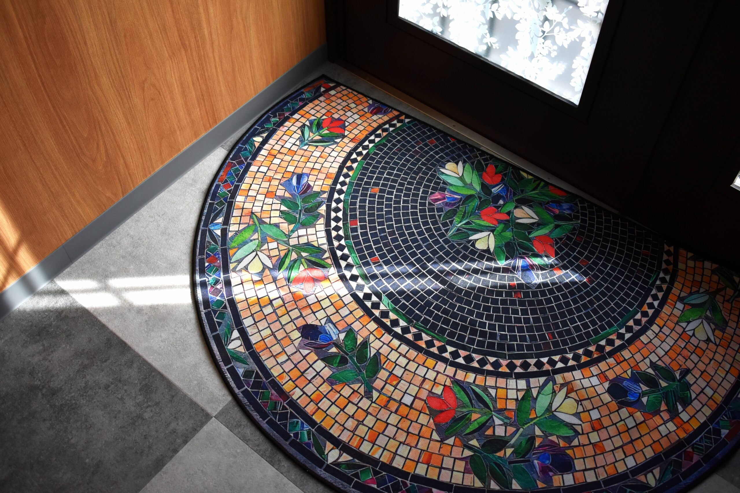 ブラジルcafeの玄関のタイル